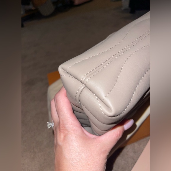 Louis Vuitton New Wave Chain Bag MM - Picture 6 of 6